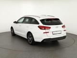 Hyundai i30 cw 1.6 CRDi DCT Intro Edition LED Navi AHK - Hyundai i30: Kombi, 1.6