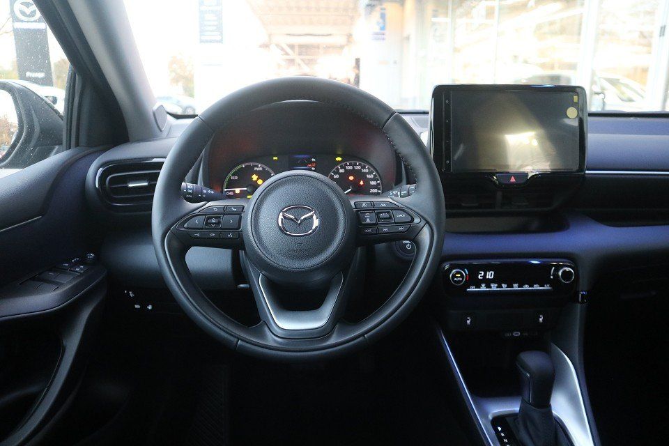 Fahrzeugabbildung Mazda 2 Hybrid Exclusive-Line 1.5L VVT-i 116 PS CVT AC