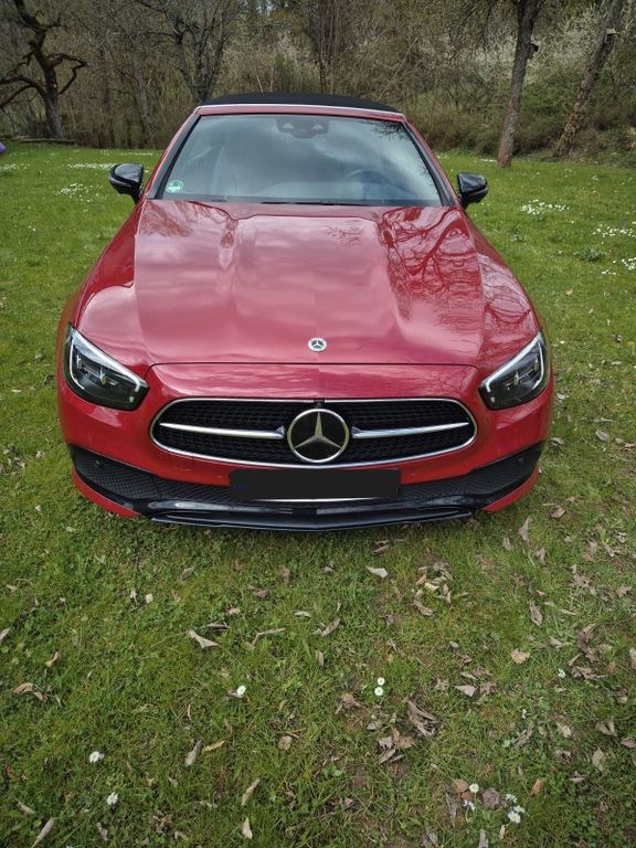 Image of Mercedes-Benz E 220