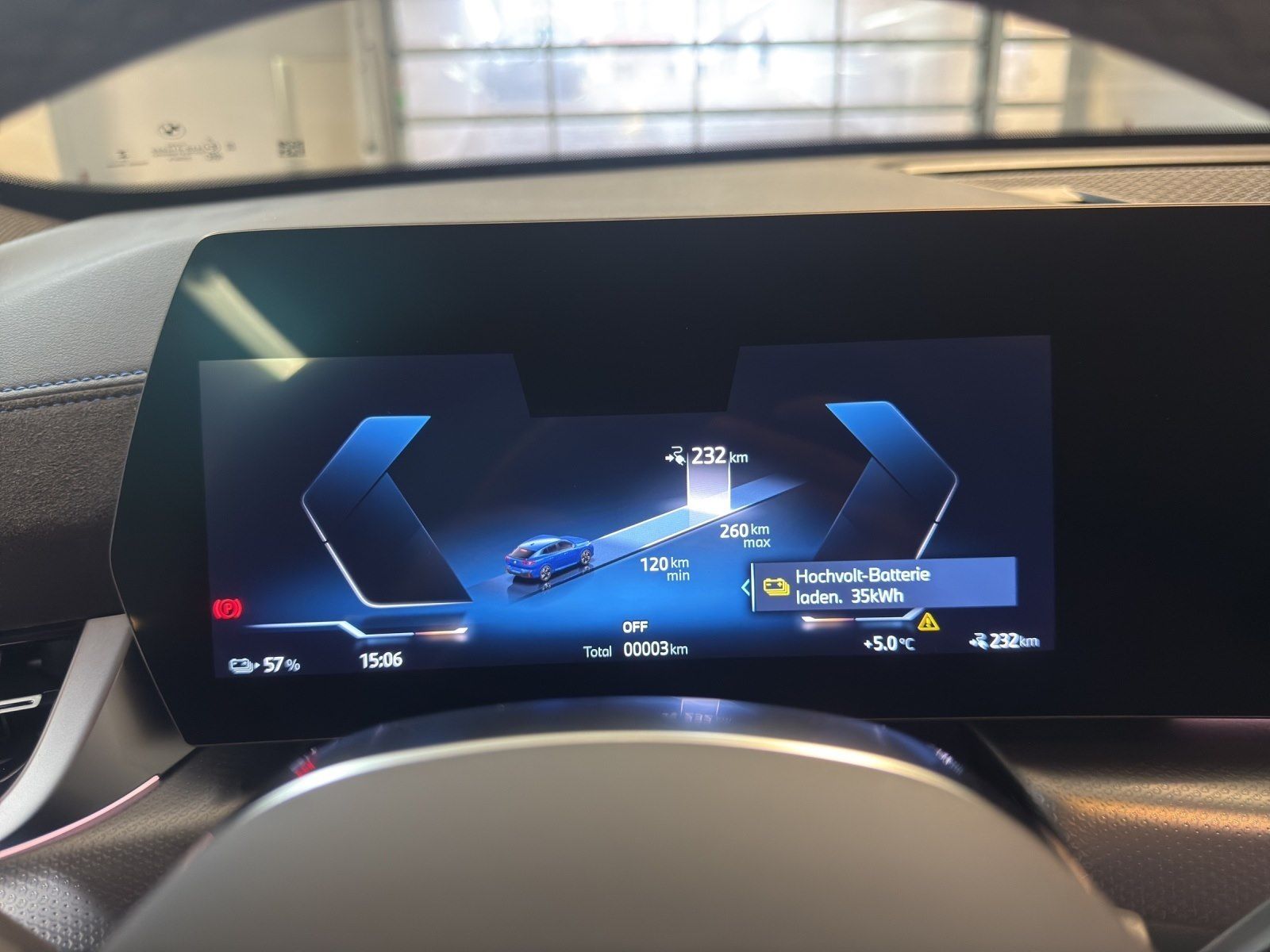 BMW iX2 - Bild 18