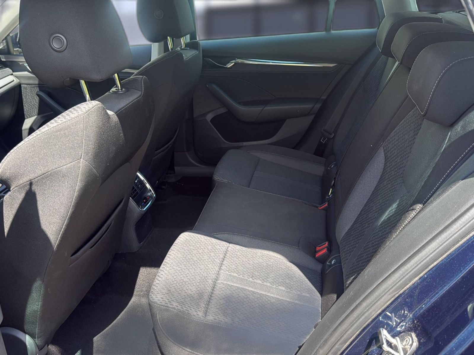 Fahrzeugabbildung SKODA Octavia Combi First Edition