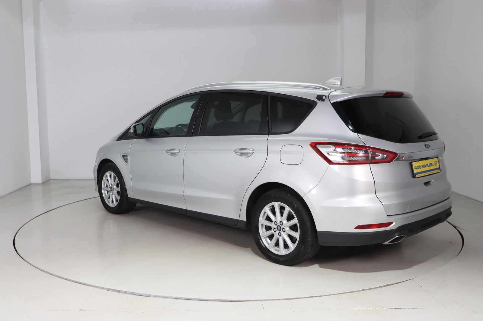 Fahrzeugabbildung Ford S-MAX * Navi * Bi-Xenon * PDC