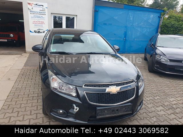 Chevrolet Cruze LT Motor Schaden