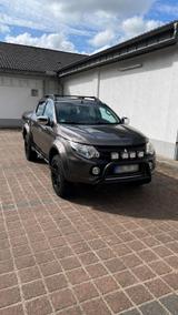 Mitsubishi L200 Edition 100 - Mitsubishi: L100