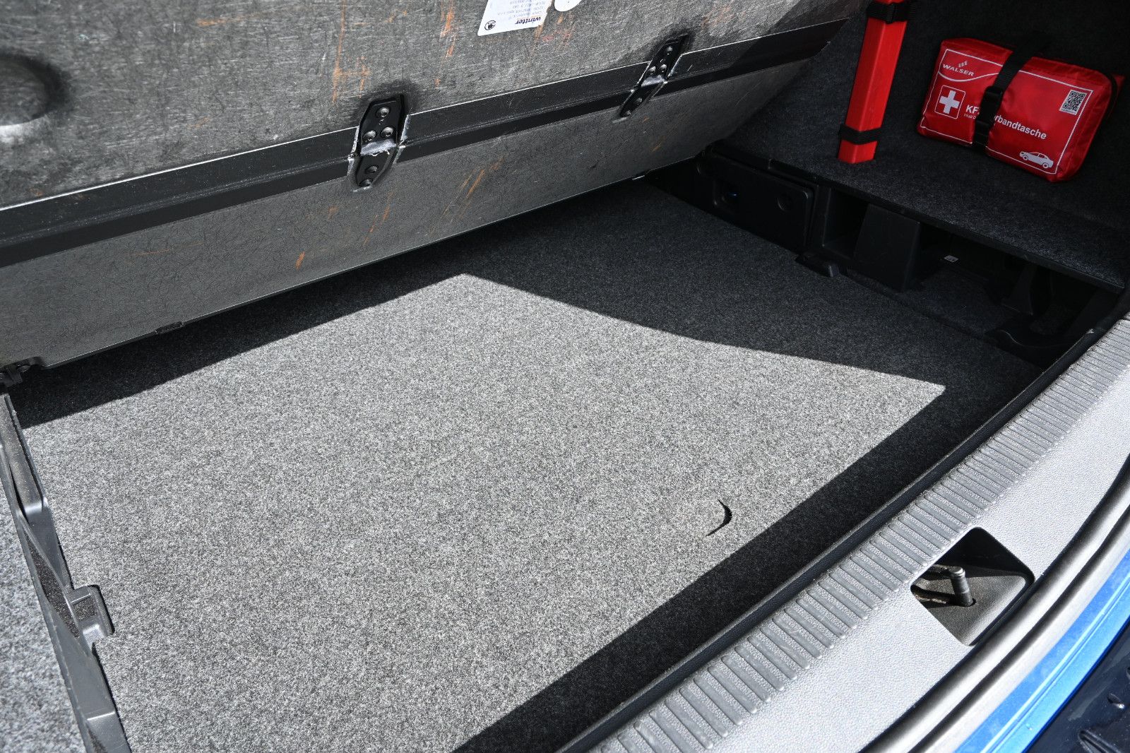 Fahrzeugabbildung SKODA Octavia 2.0 TDI Green tec DSG RS Combi °AHK°STHZ