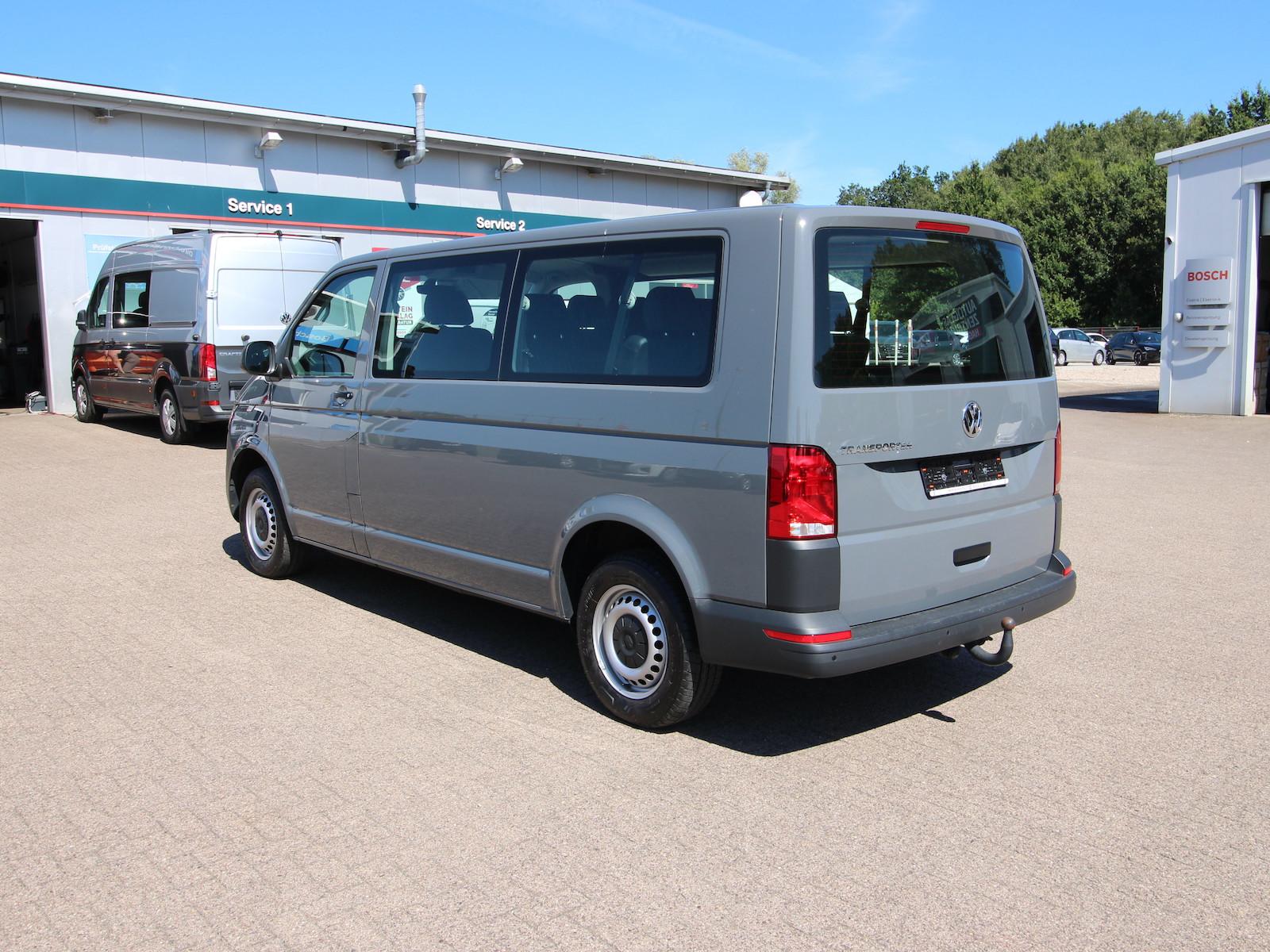 Volkswagen T6.1 Transporter Kombi lang 2.0 TDI 9-SITZER+AHK