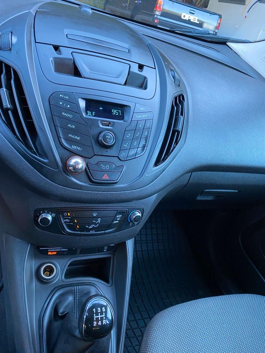 Ford  2014 — photo 14