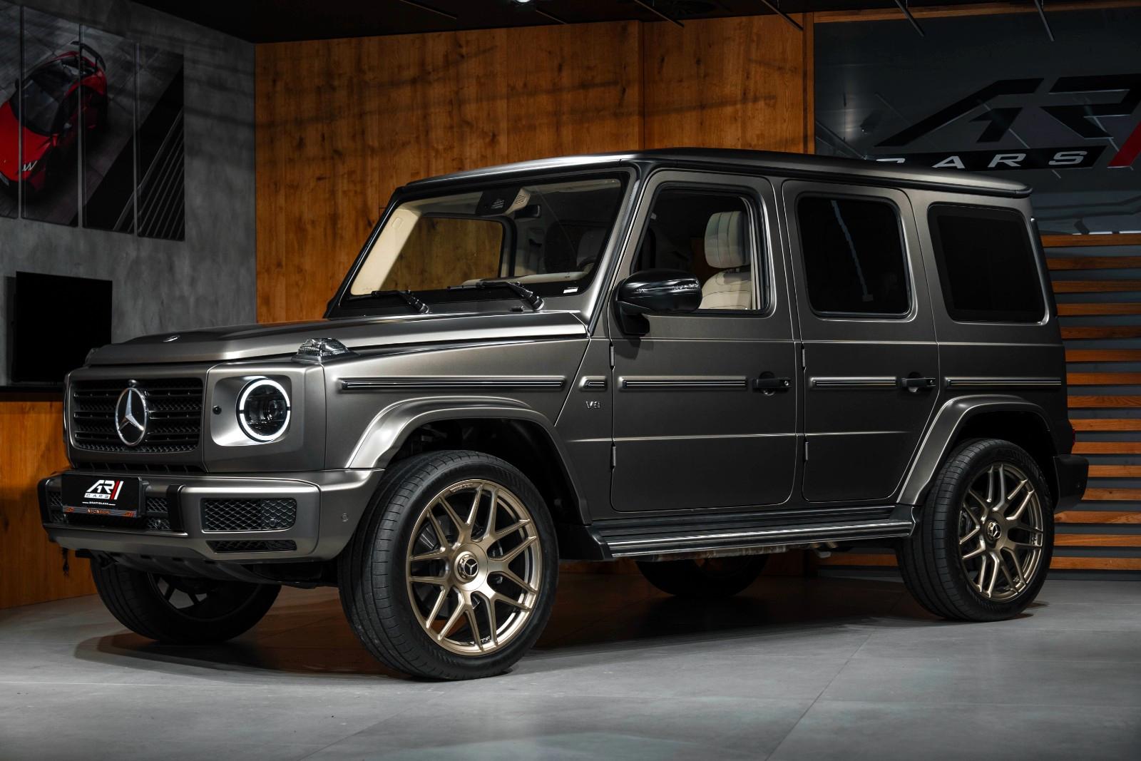 Mercedes-Benz G 500