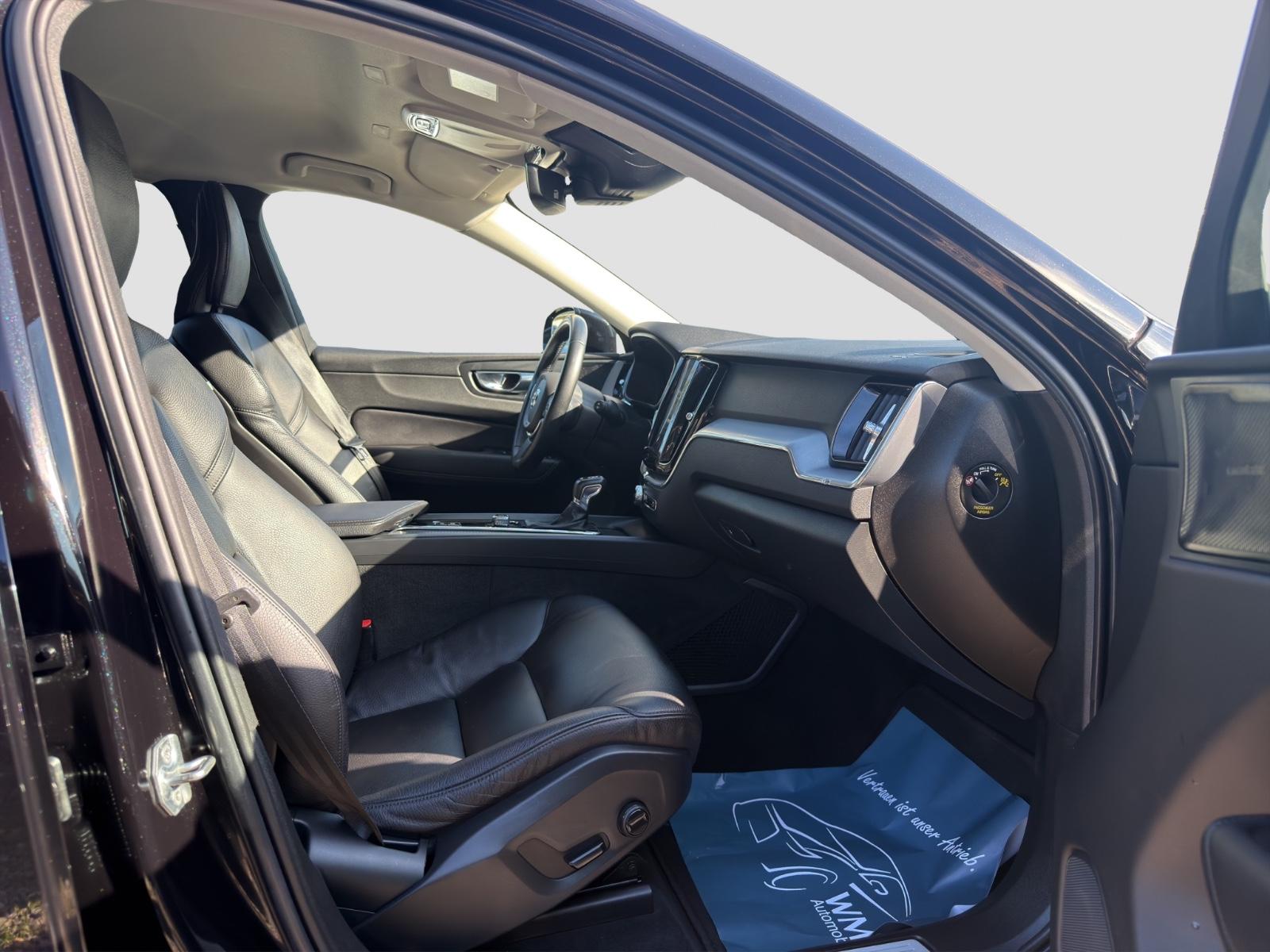 Volvo XC60 Momentum Pro 2WD/Polestar/H&K/PilotAss./Kam