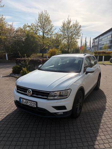 VW Tiguan 2.0 TDI SCR DSG 4MOTION Comfortline C...