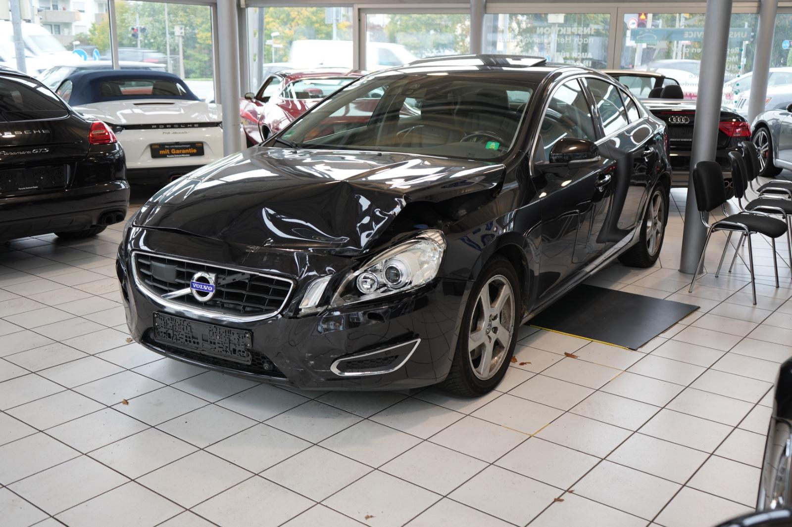 Volvo S60 Lim. Summum *1.Hand *Sh-gepflegt