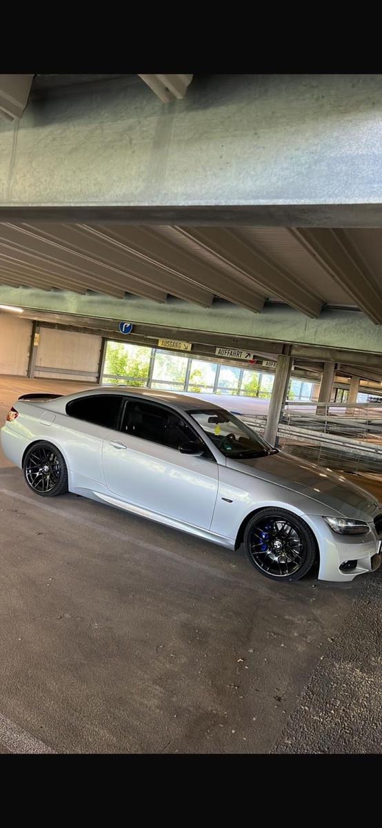 BMW 335