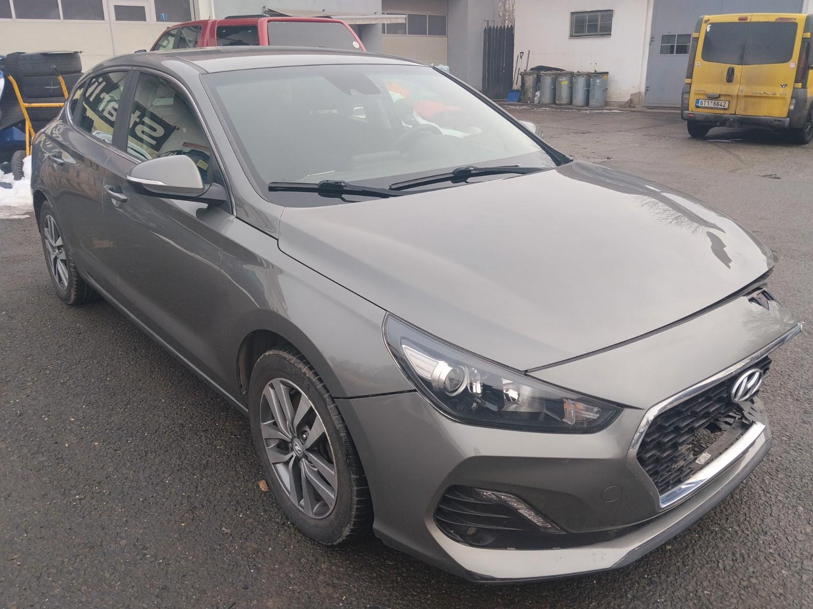 Hyundai i30 Fastback Trend