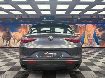 Alfa-Romeo Stelvio - 6