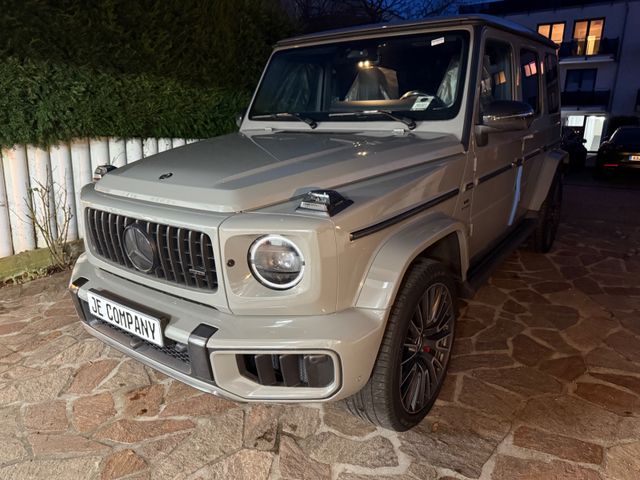 Mercedes-Benz G 63 AMG FACELIFT CARBON IN & EXTERIOR FOND TV