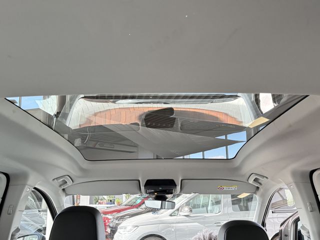Volkswagen Caddy 2.0TDI DSG STYLE NAV PRO STANDH PANO 7SITZ