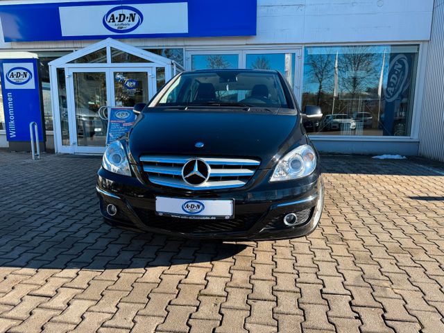 Mercedes-Benz B 200 Automatik *Navi*8fach*