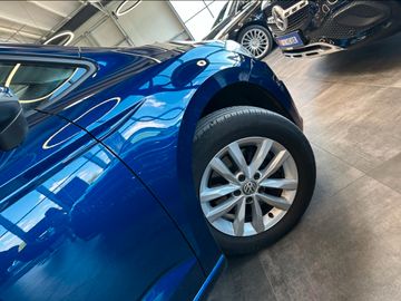 MYAUTOCENTER – Gebraucht- und Jahreswagen mit Werkstattservice in Pfaffenhofen Volkswagen Touran *1.HAND*Tempo*Klima*AHK*PDC*