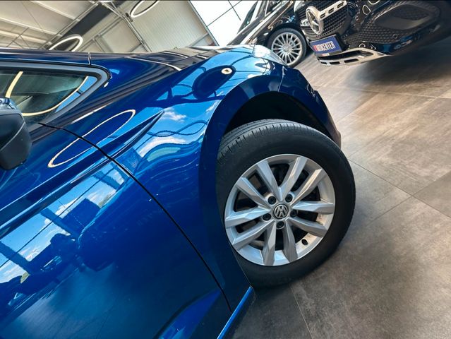 MYAUTOCENTER – Gebraucht- und Jahreswagen mit Werkstattservice in Pfaffenhofen Volkswagen Touran *1.HAND*Tempo*Klima*AHK*PDC*
