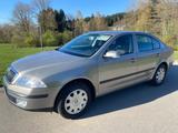 Skoda Octavia 1.4 Classic Unfallfrei Erstbesitz - Skoda Octavia Classic mit Benzin-Antrieb