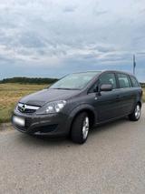 Opel Zafira B, Baujahr 2012, 7-Sitzer, 4.000 - Opel Zafira Gebrauchtwagen in Aachen