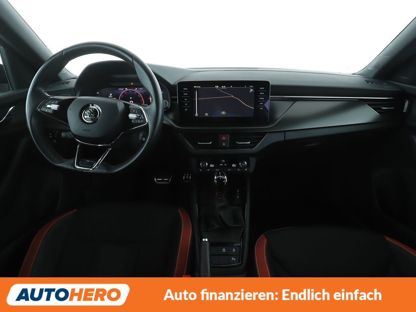 Skoda Kamiq 1.5 TSI ACT Monte Carlo Aut. NAVI LED ACC foto 12