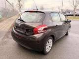 Peugeot 208 Active*Klima*PDC*TÜVNEU* - Peugeot 208 Active mit Benzin-Antrieb