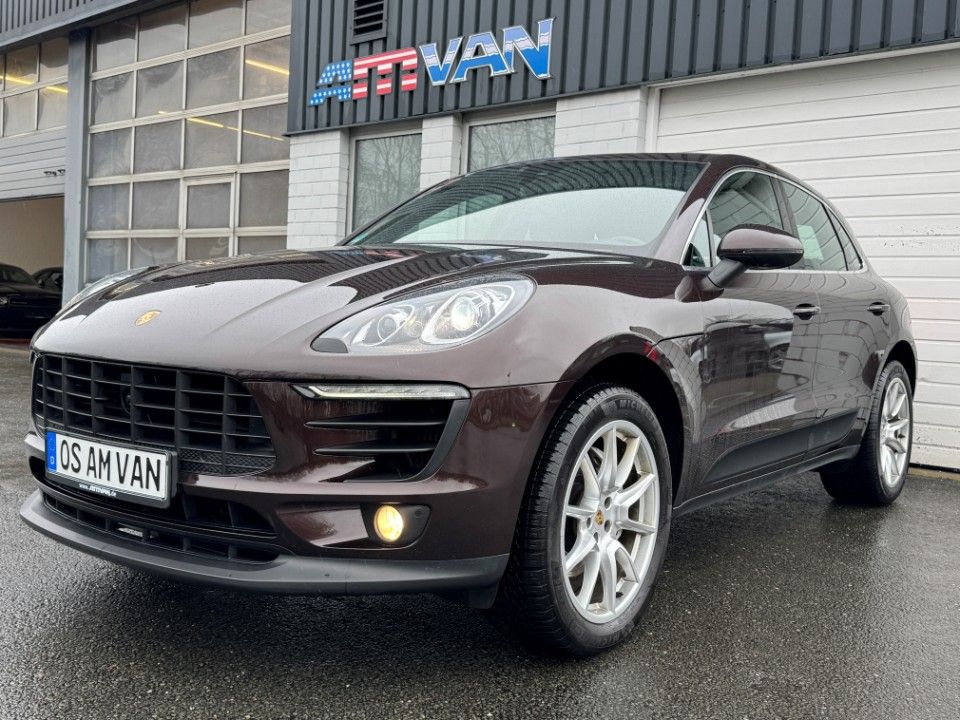Fahrzeugabbildung Porsche Macan S 18er Pano Bi-Xenon PDLS DAB+ ...