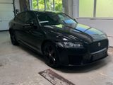 Jaguar XF  25 Chequered Flag AWD - Jaguar XF: Chequered Flag