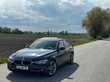 BMW Bmw 330d Sport Lije - gebrauchte BMW 330 aus dem Jahr 2016