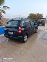 Hyundai Matrix 1.6 GLS     Benzin / Gas - Hyundai Matrix von privat