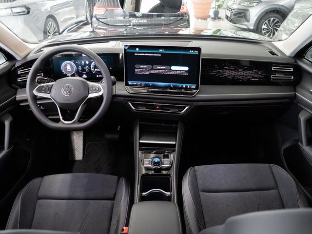 Tiguan Elegance TDI DSG AHK 8-fach IQDrive Pano
