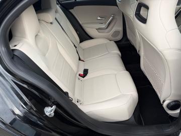 صورة مصغرة 14 لـ 2019 Mercedes-BENZ A 220