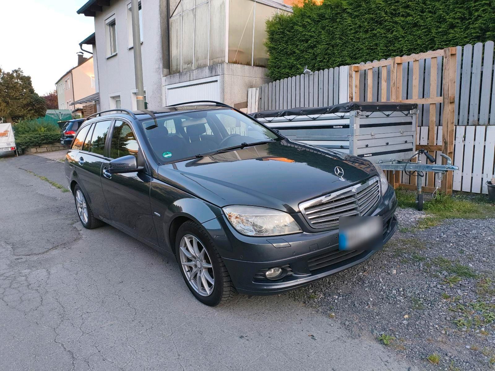 Mercedes-Benz 200 2010 — photo 5