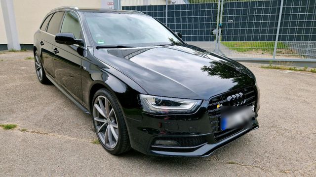 Audi A4 2.0Tdi S-Line B&O Ahk Leder Euro6