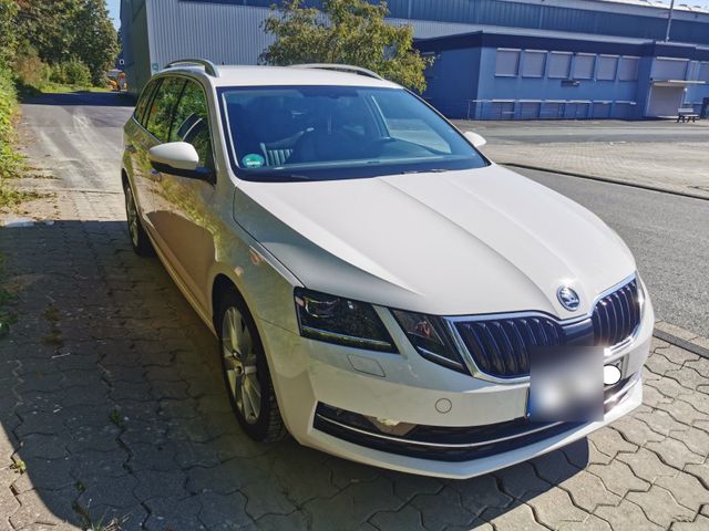 Skoda Octavia 1.6 TDI Cam DAB LED APP Prem...