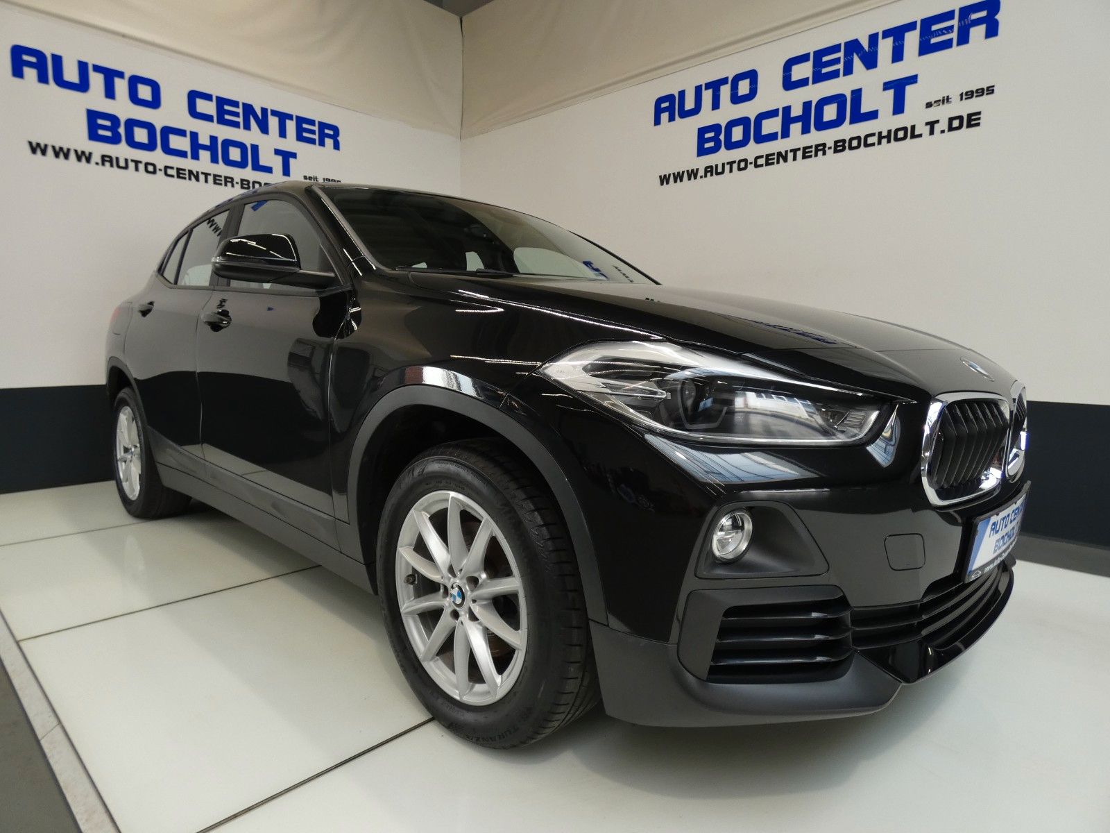 BMW X2 sDrive 18 i Advantage*Navi*HUD*Parktronic foto 3