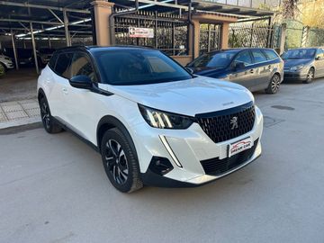 Peugeot 2008 - 10