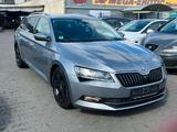 Skoda Superb Combi *1.Hd*Standheiz*Kamera*AHK*LED* - Skoda Gebrauchtwagen in Düsseldorf