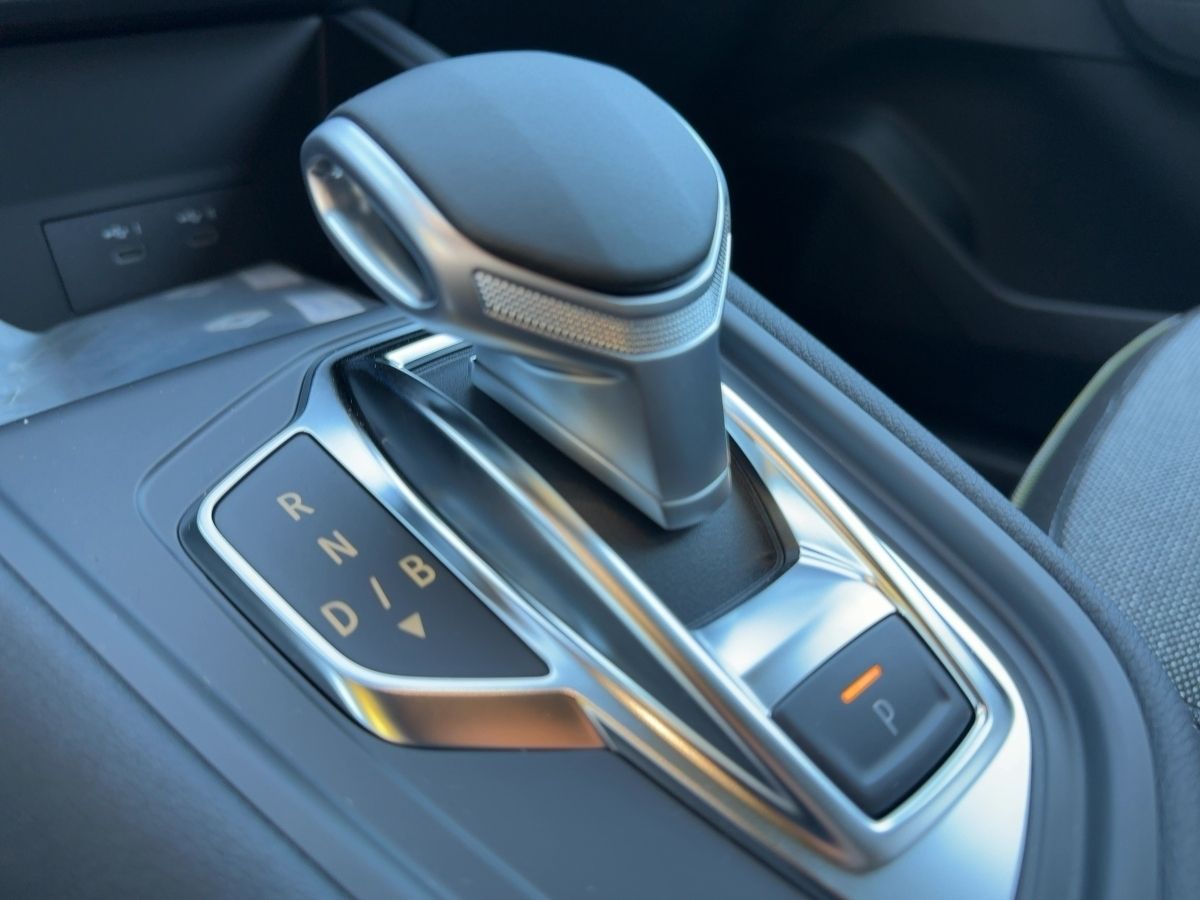 Fahrzeugabbildung Renault Symbioz Techno E-Tech Full Hybrid 145