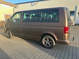 Volkswagen T5 Caravelle - VW T5 Caravelle 9-Sitzer