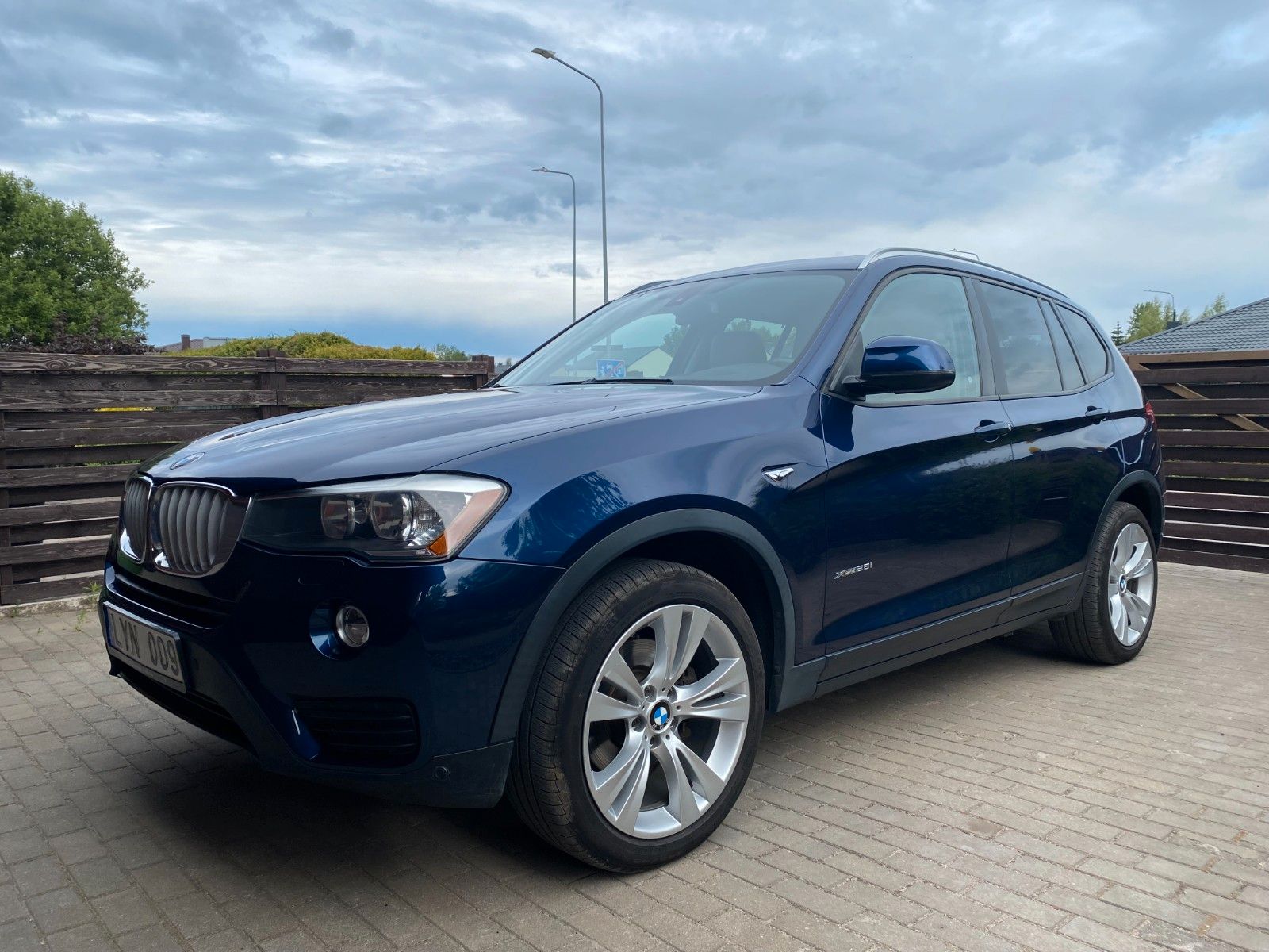 BMW X3 sDrive 28i AT, Head-Up, Panorama, 19 Zoll