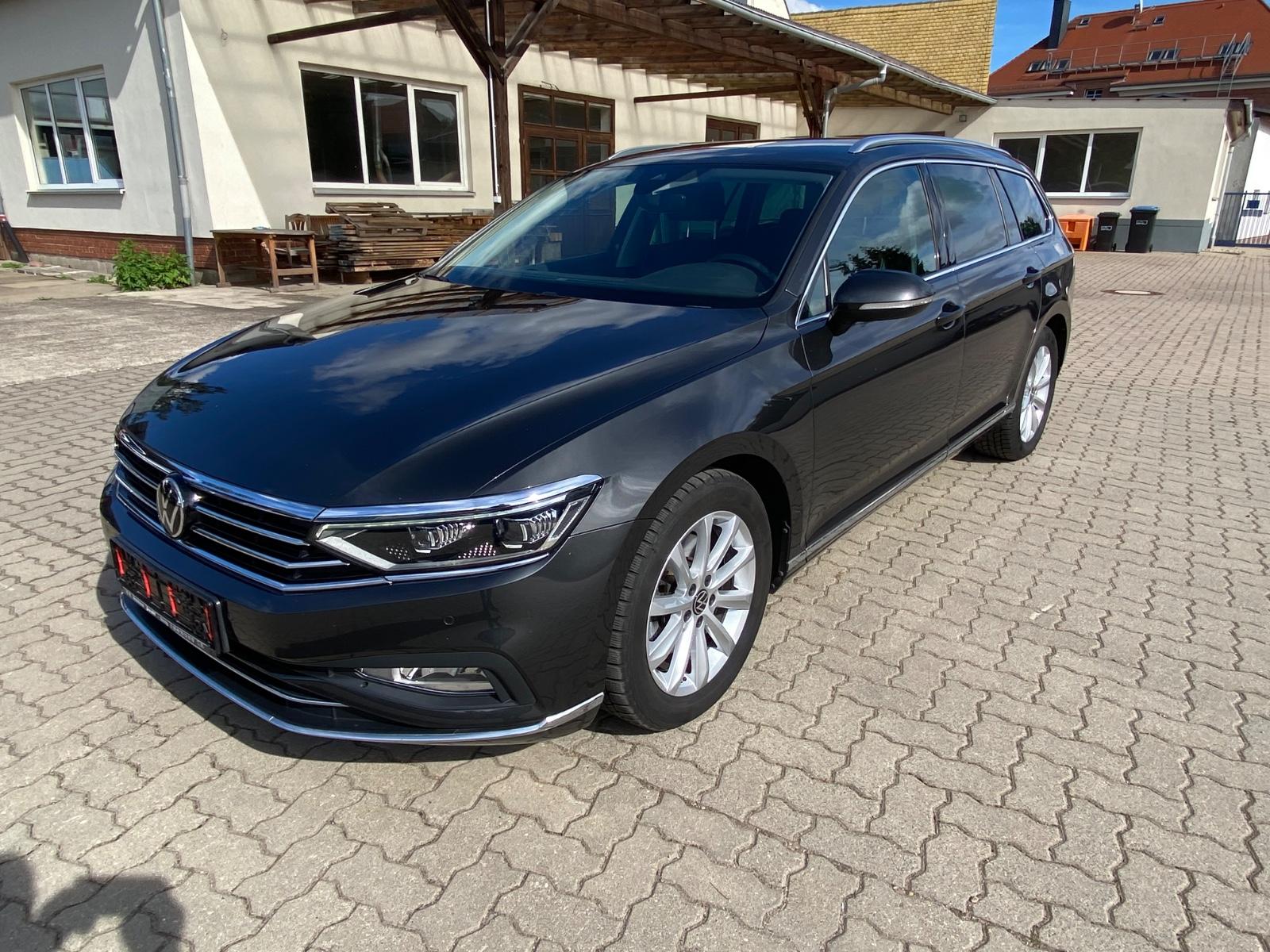 Volkswagen Passat Variant Elegance Navi.Kamera.84Tkm.