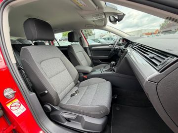 Volkswagen Passat Variant - 9