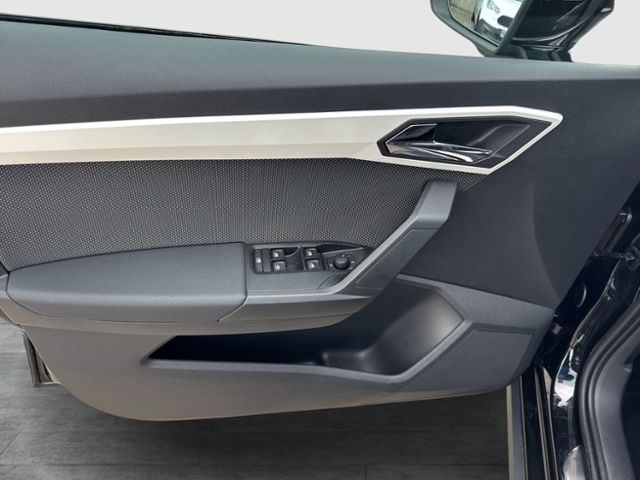 Arona 1.0 TSI DSG XCELLENCE NAVI ACC LED SHZ DAB