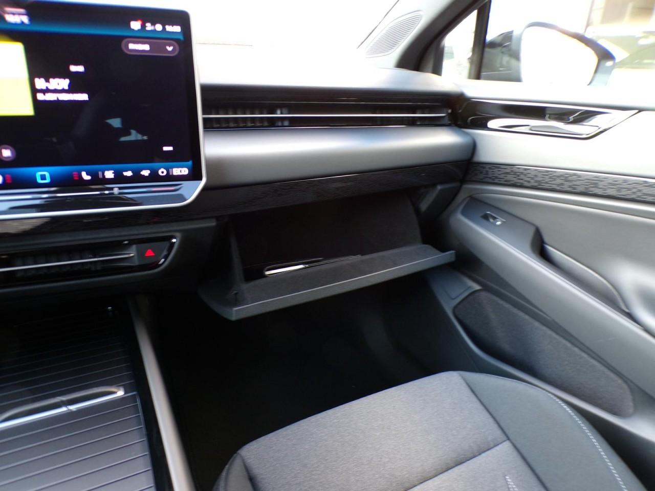 Volkswagen ID.7 TOURER PRO*210KW*ACC*CLIMA*LED*BLACK STYLE