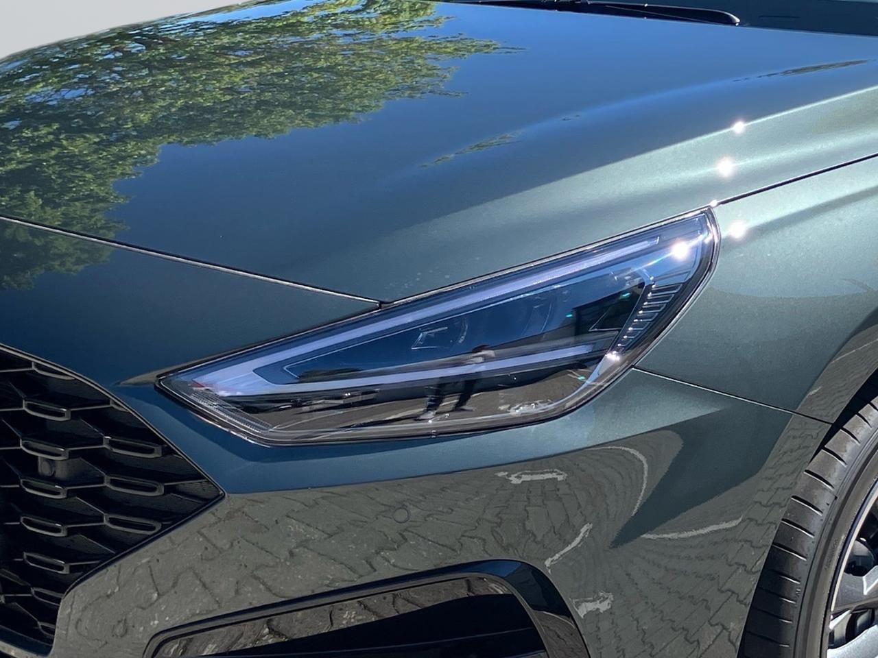 Fahrzeugabbildung Hyundai i30 TREND *PANO*SHZ*LHZ*NAVI*
