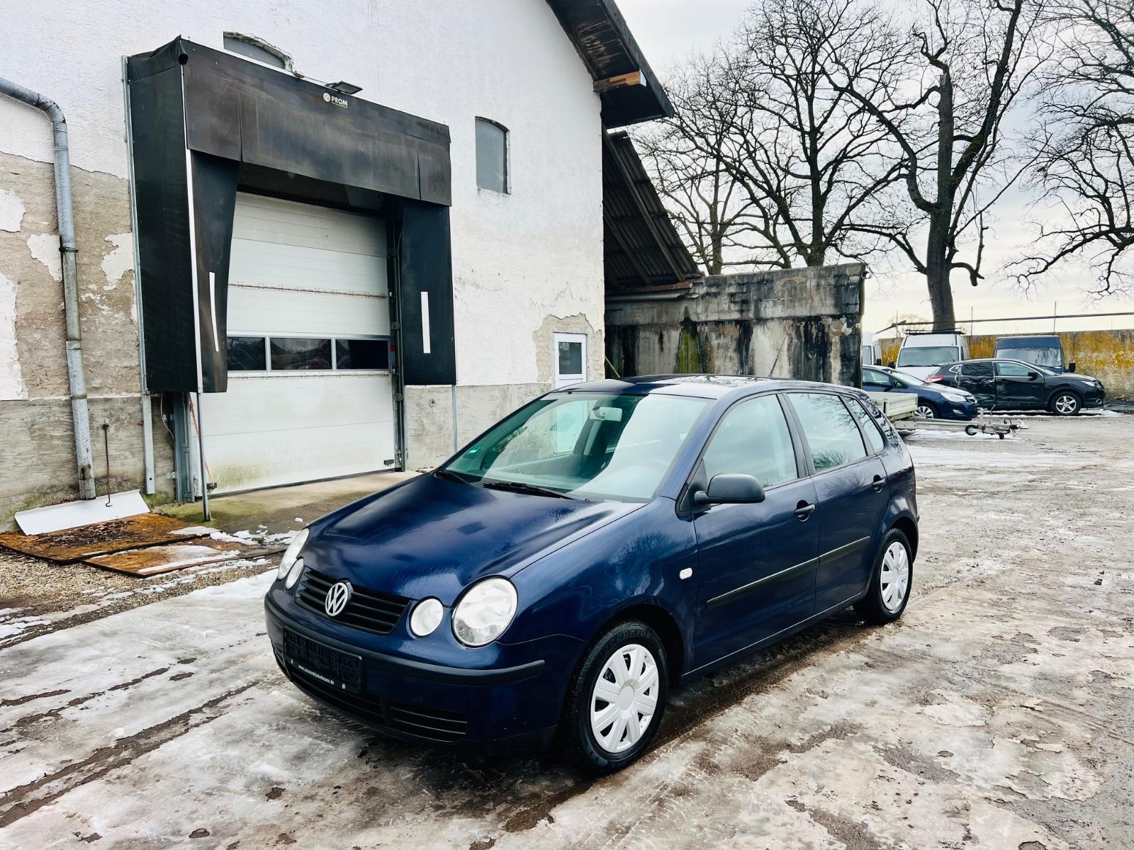 Volkswagen Polo BJ-2004 1,2 BENZIN KLIMA 5 TÜRIG TÜV-2027