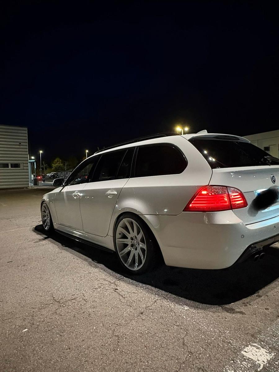 BMW 525