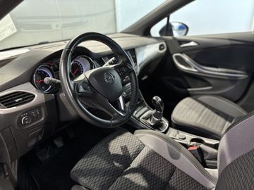 Fotografie 15 des Opel Astra 1.2 Turbo Start/Stop GS Line